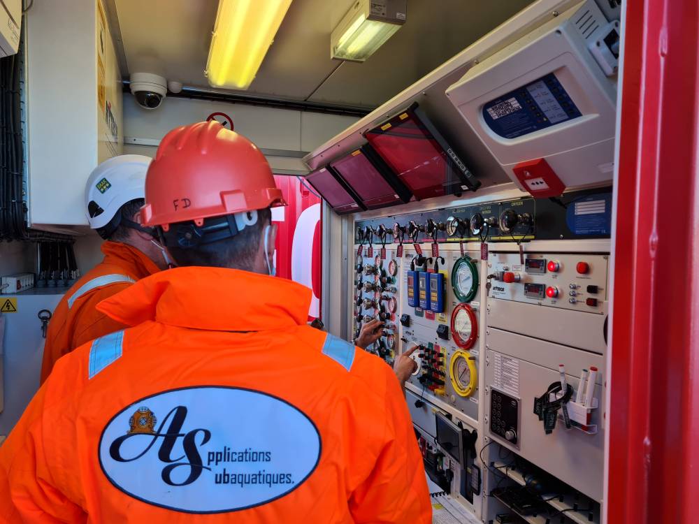 plongeur-scaphandrier-travaux sous marin-applisub
