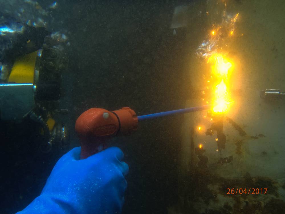plongeur-scaphandrier-travaux sous marin-applisub